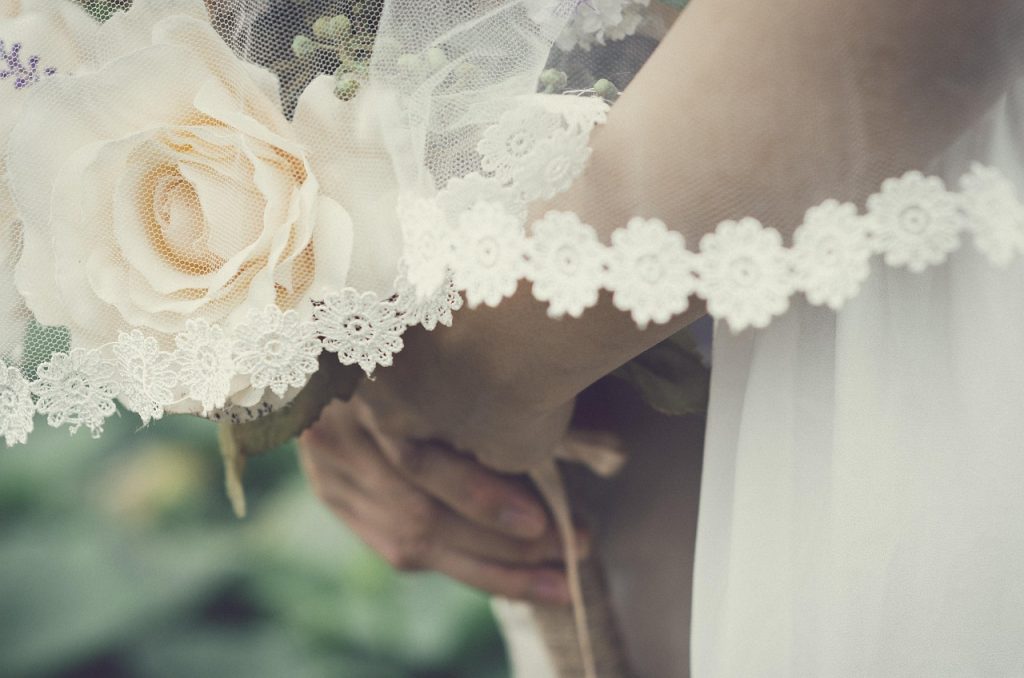 Voile de mariée, voile avec dentelle, wedding, bride, veil, wedding veil, flowers, bridal bouquet, love, romantic, 